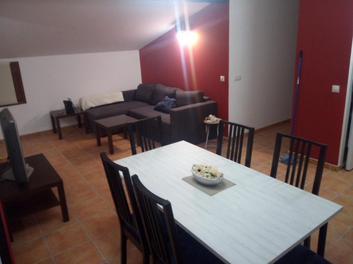 Apartamentos Loen Aren ภายนอก รูปภาพ